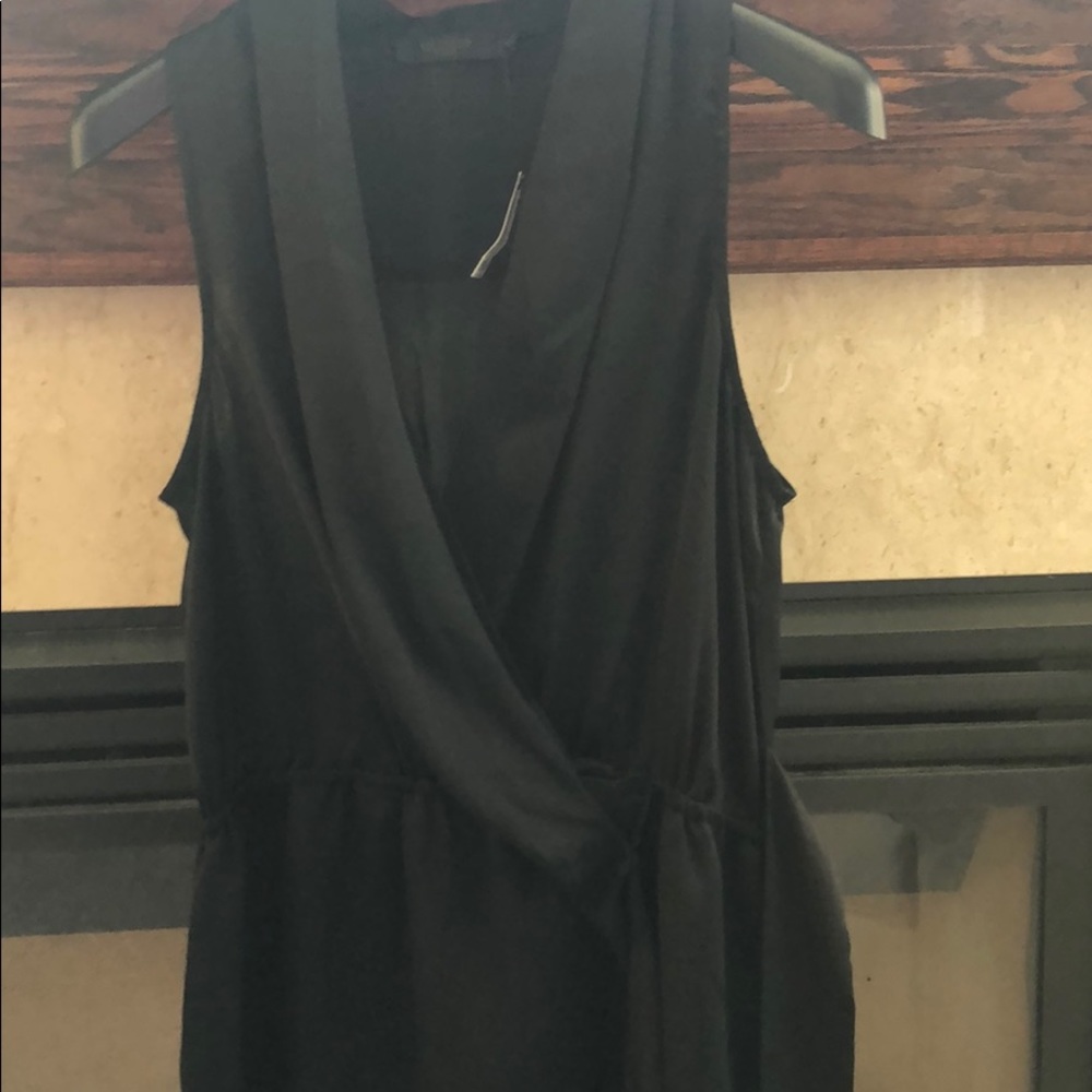 Dress - Picture 3 of 5